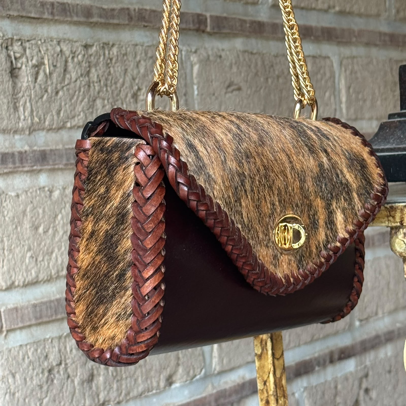 BOLSO ITZEL BARCINA GOLD 54
