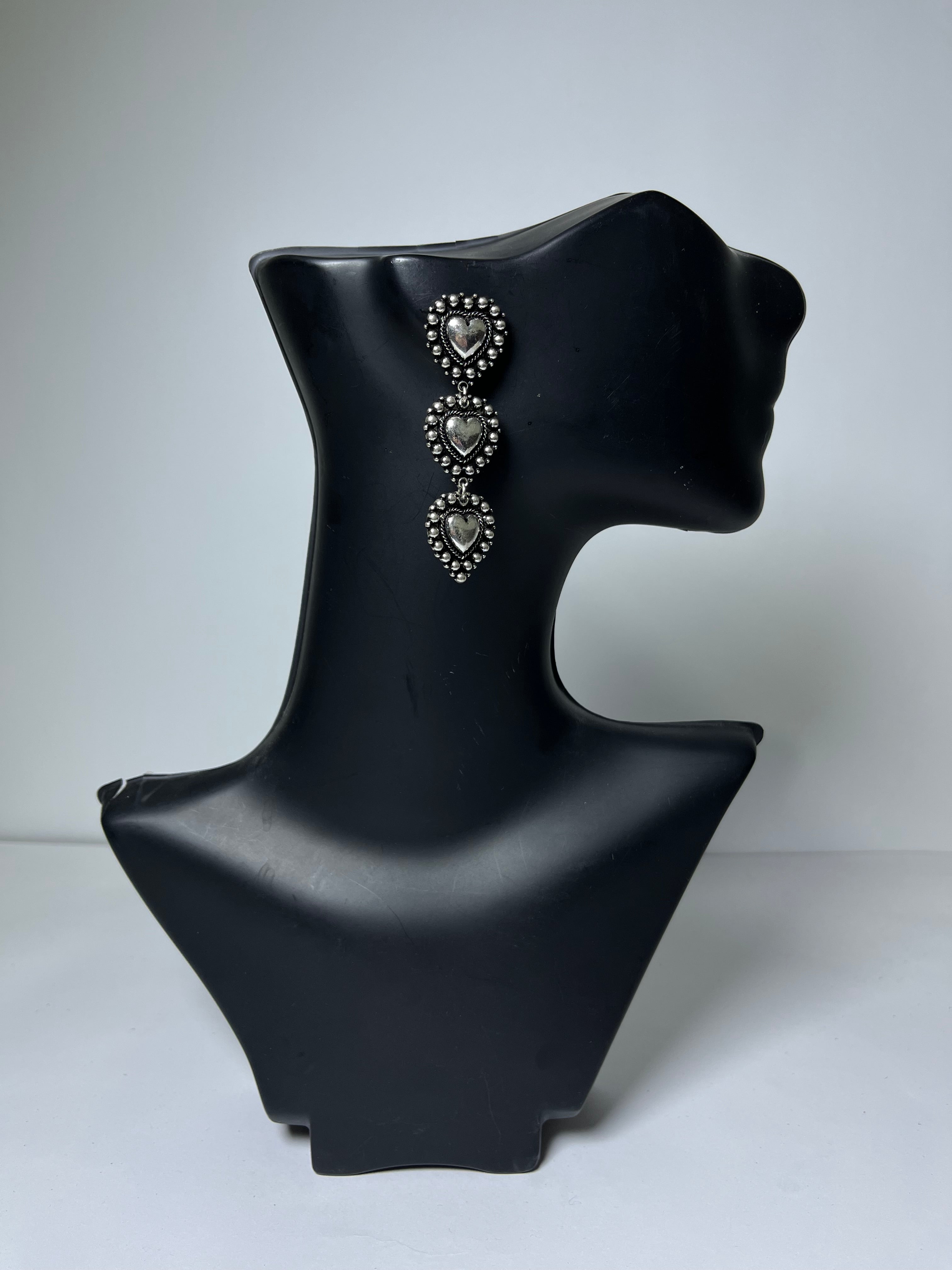 ARETES WESTERN 11
