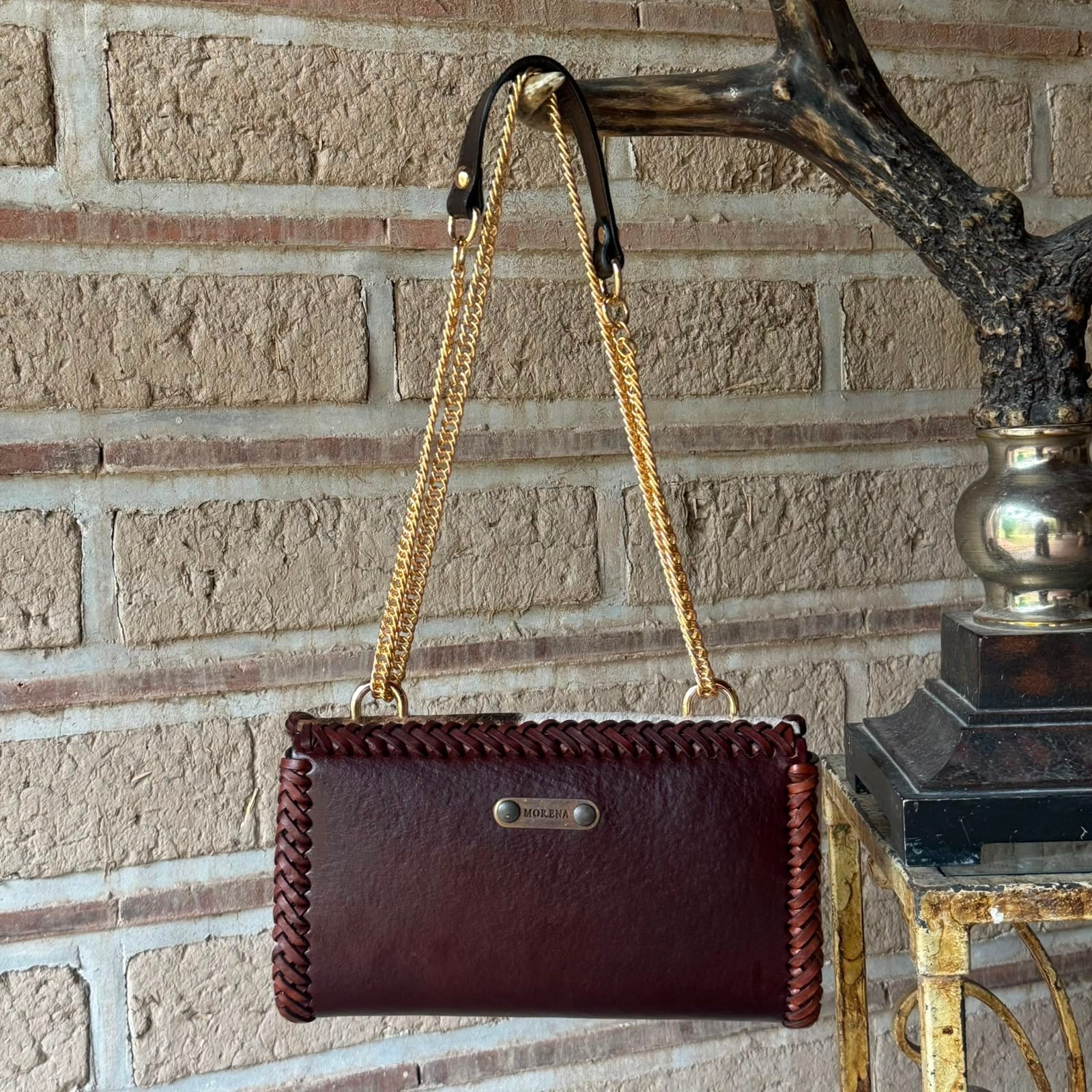 BOLSO ITZEL BARCINA GOLD 52