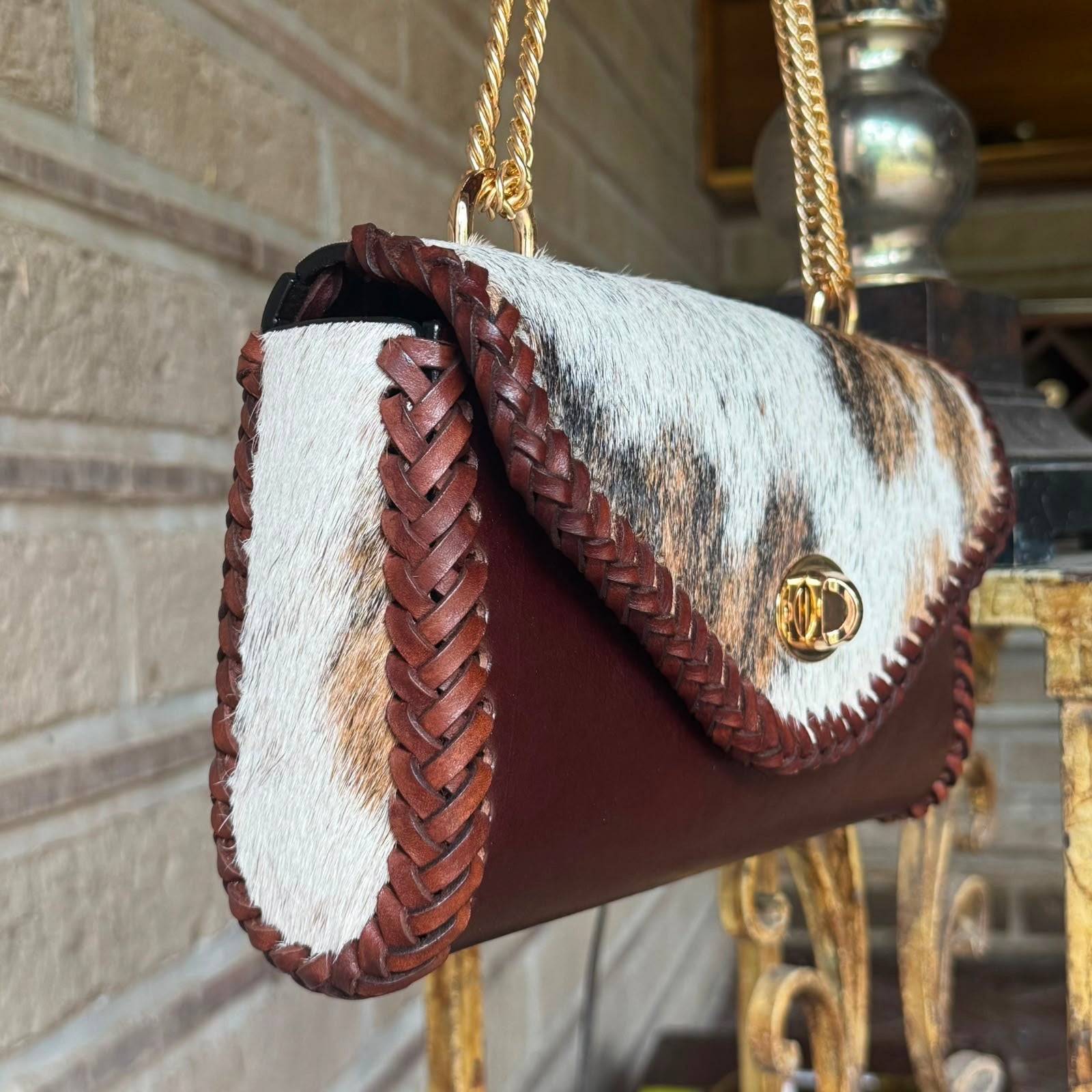 BOLSO ITZEL BARCINA GOLD 52