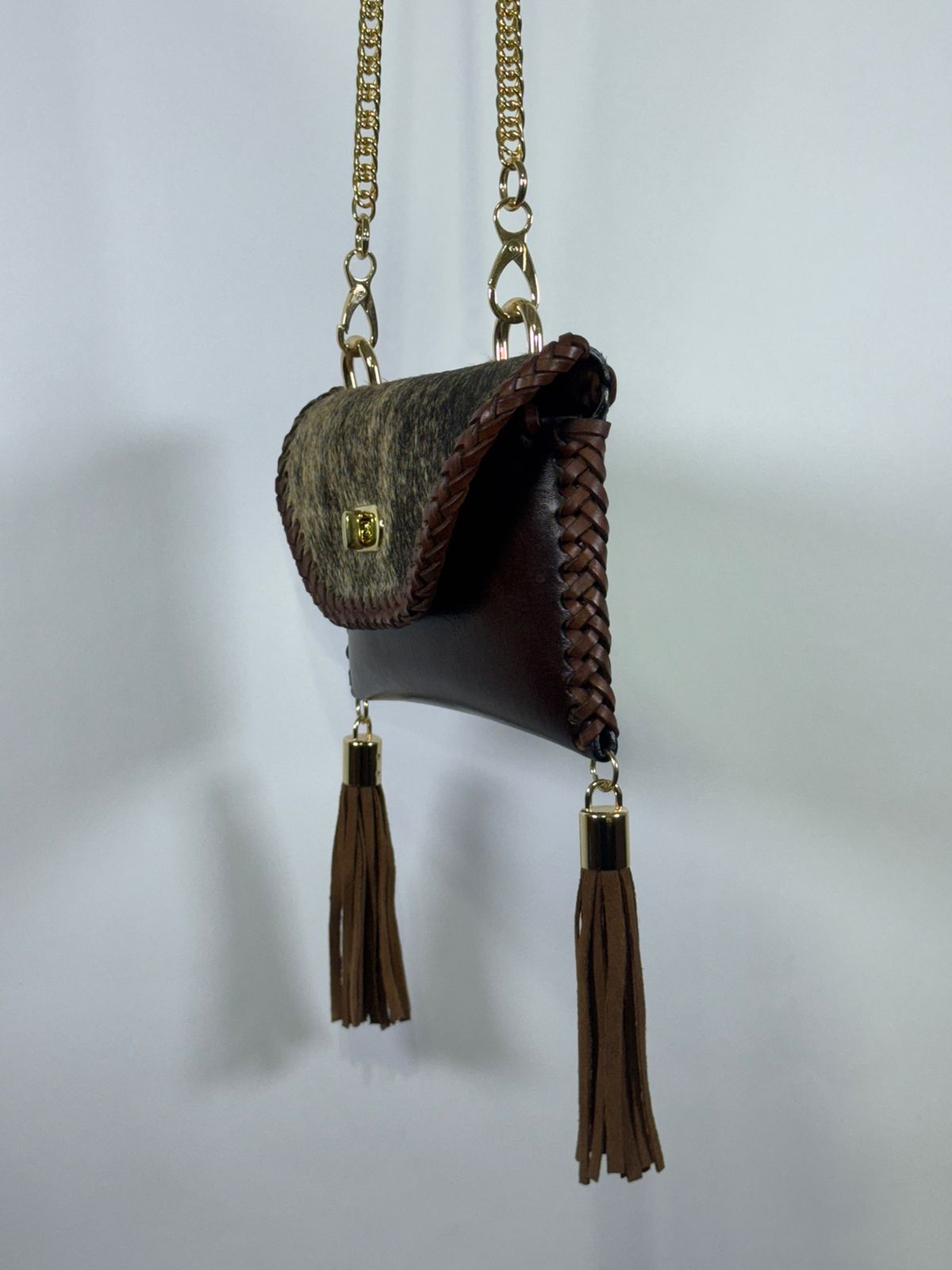 Bolso Ixquic Barcino oro 69