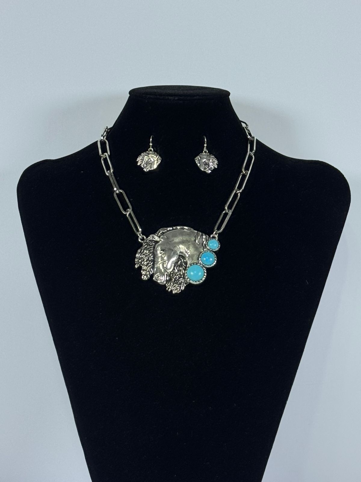 Collar Caballo grecas 23
