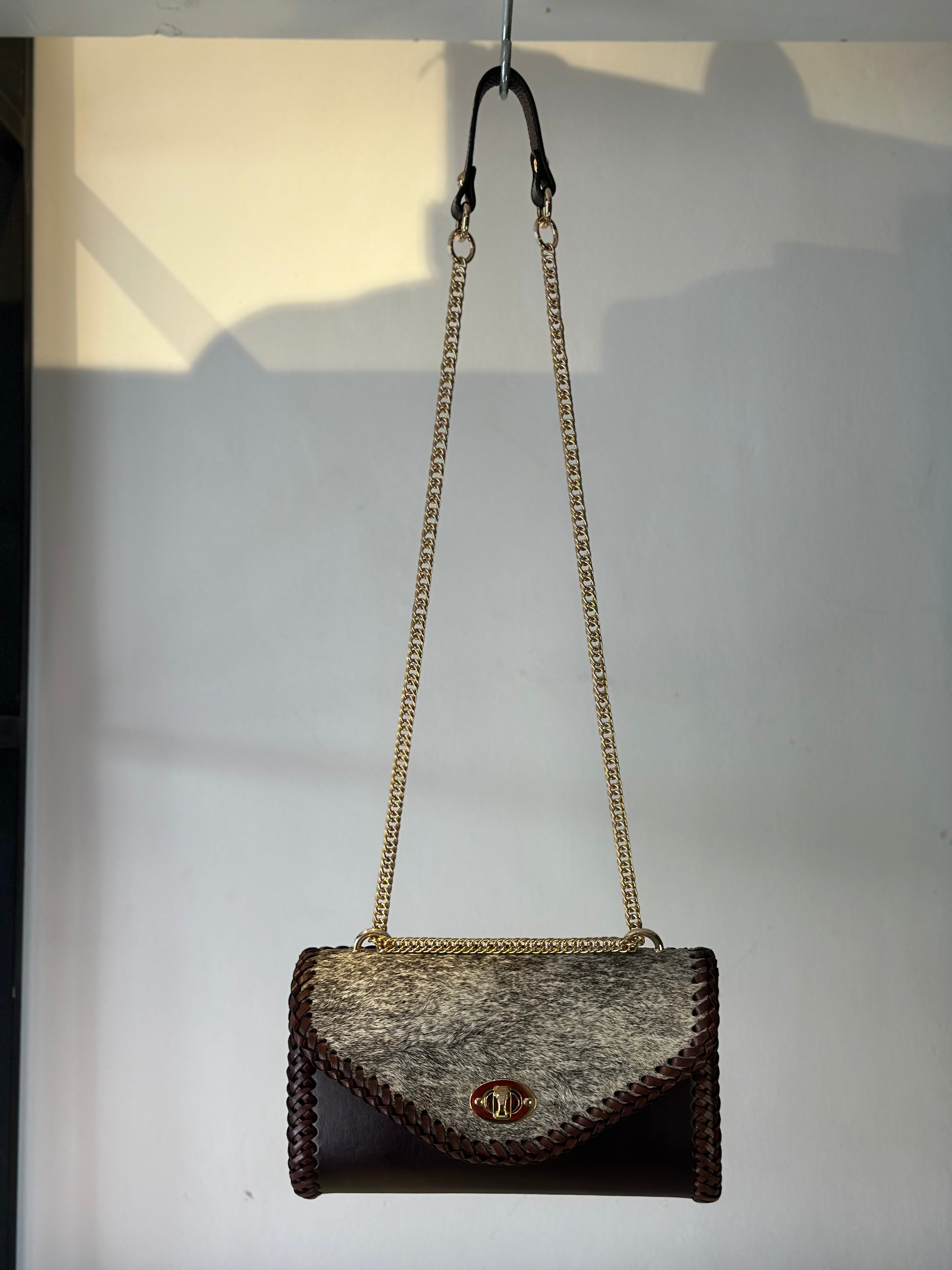 BOLSO ITZEL BARCINA GOLD