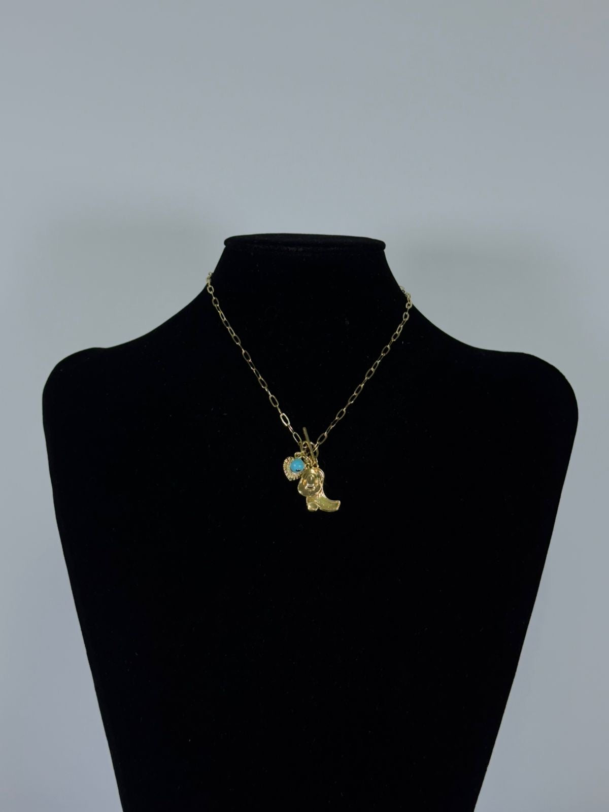 Collar dijes 17