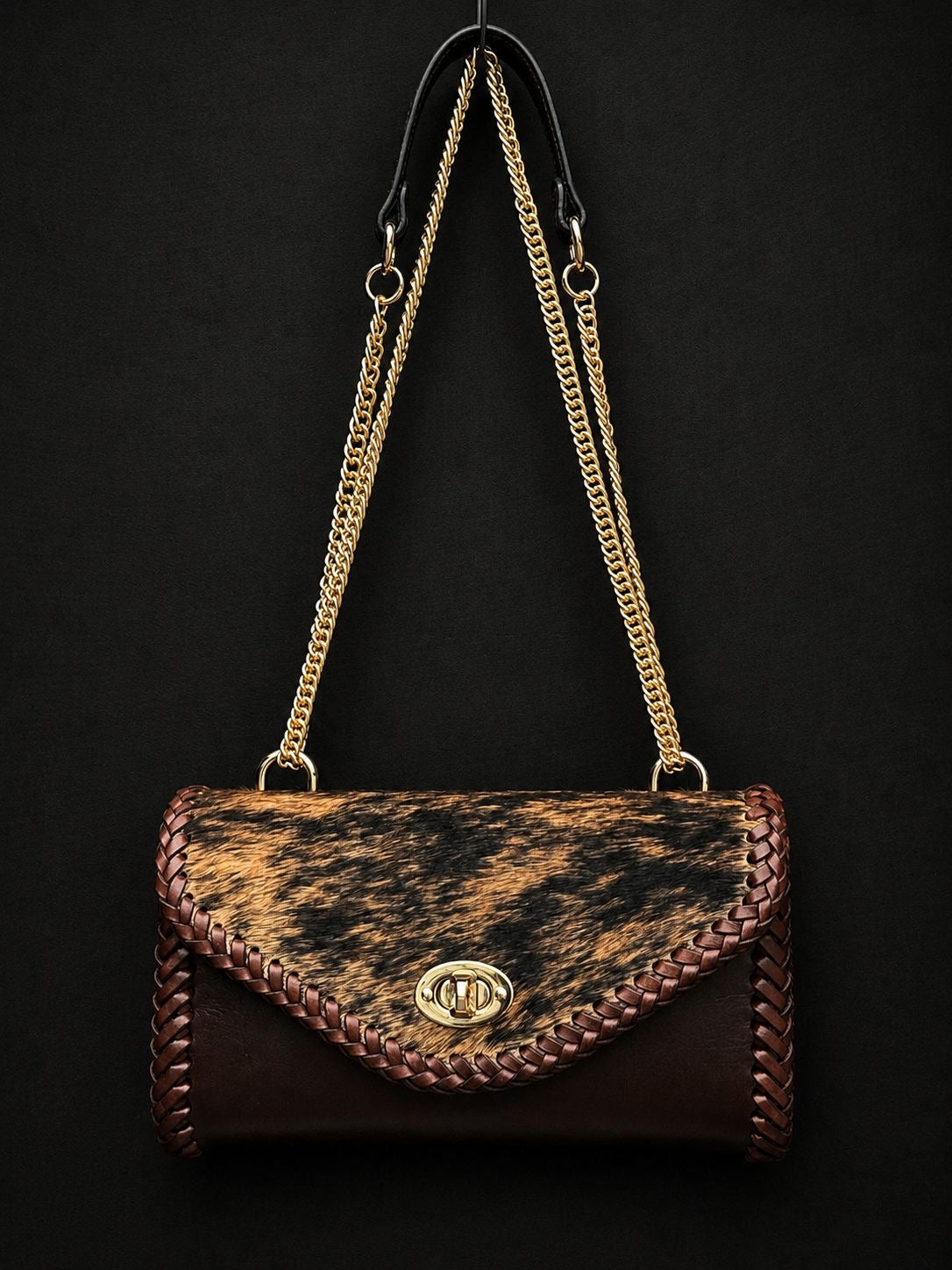 BOLSO ITZEL BARCINA GOLD 44