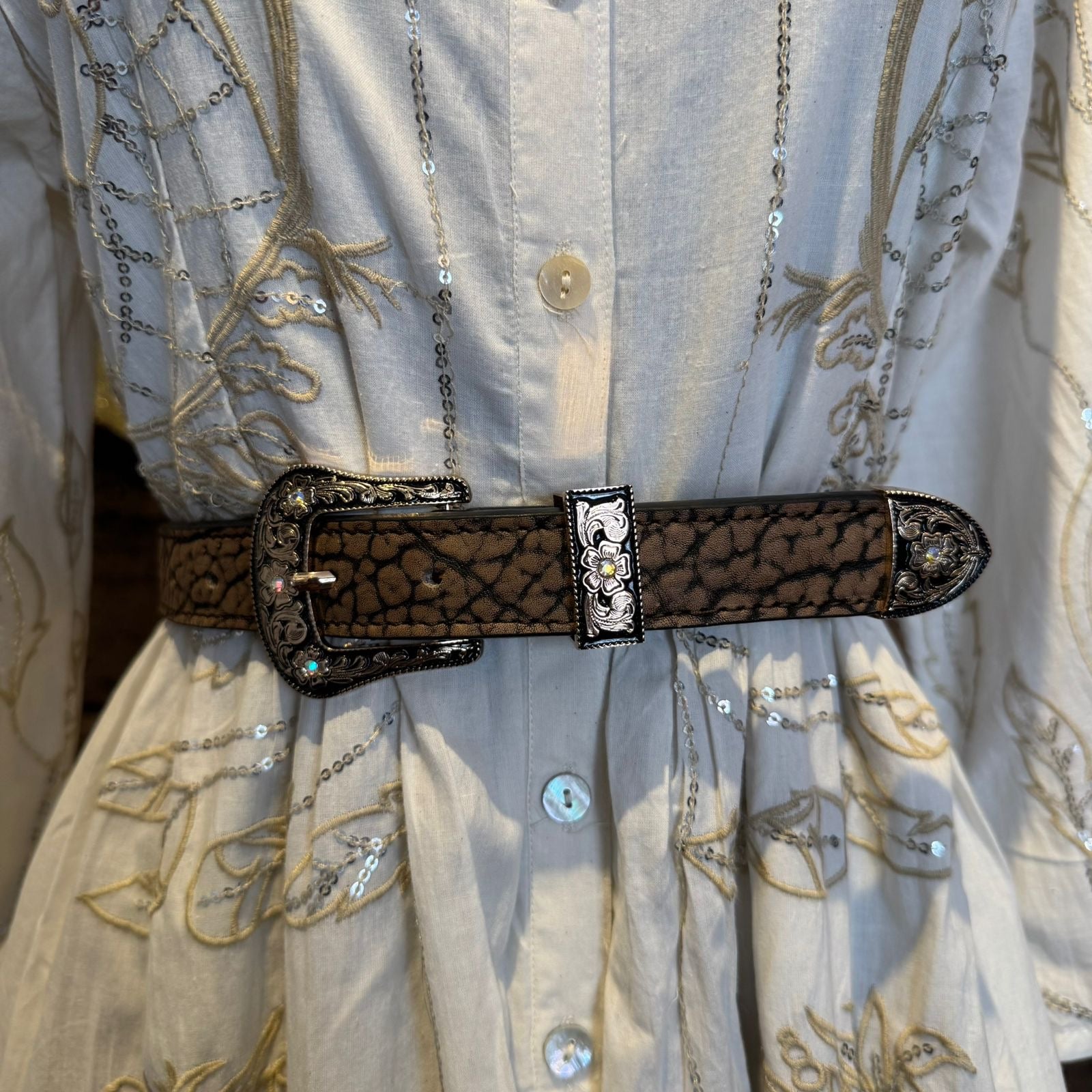 CINTURÓN WESTERN CUELLO DE TORO 51