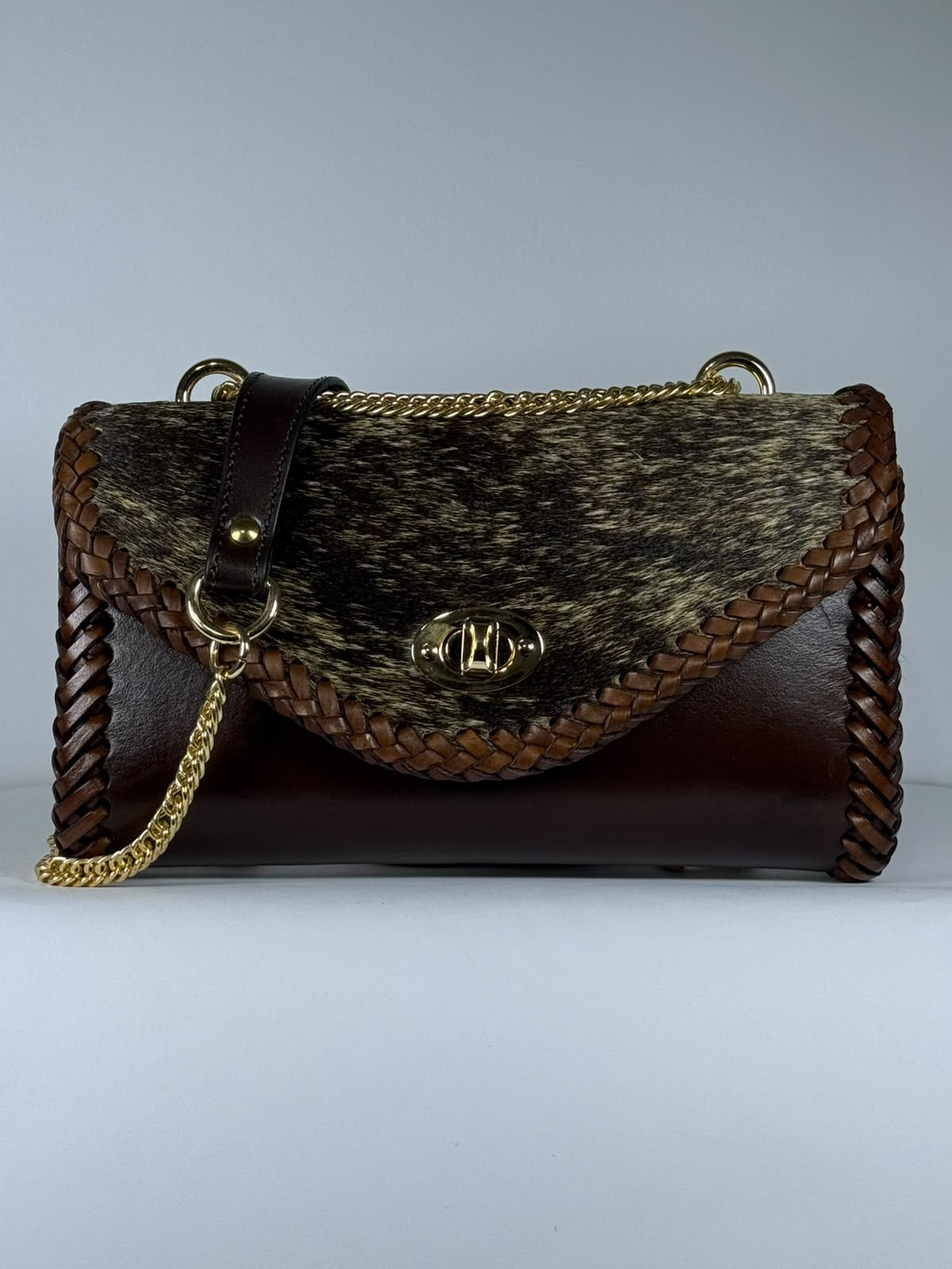 BOLSO ITZEL BARCINA GOLD 40
