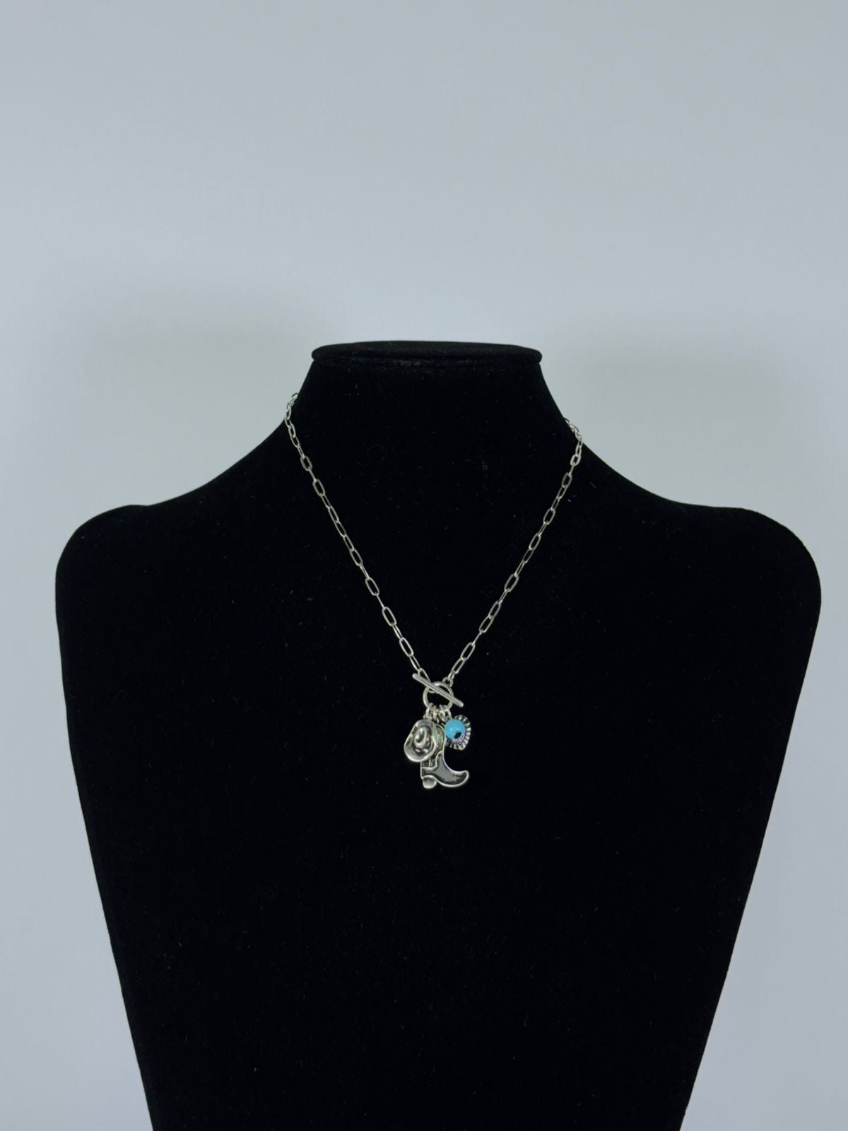 Collar dijes plata 18