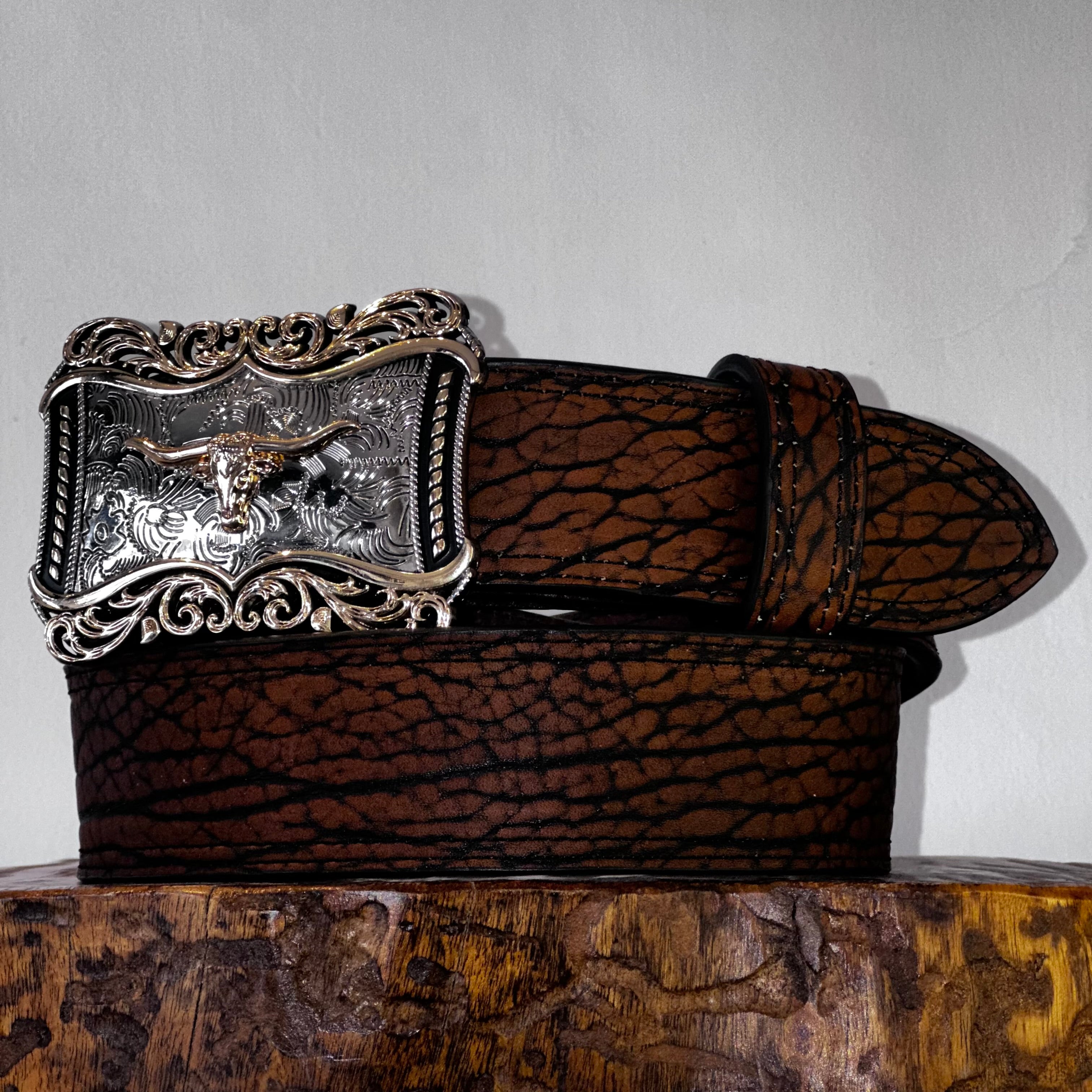 CINTURÓN VAQUERO CUELLO DE TORO