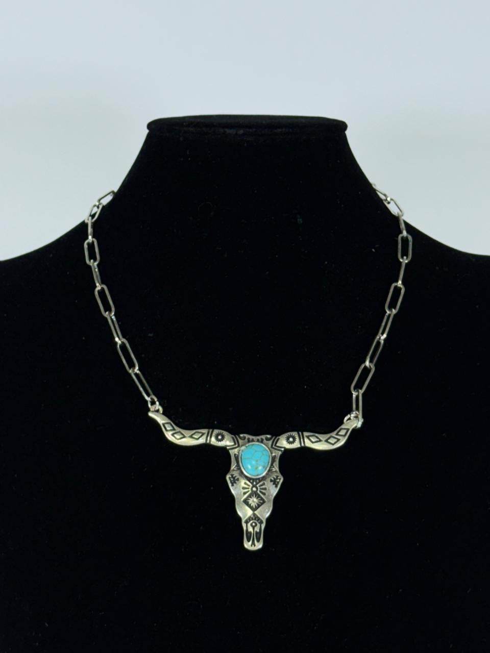 Collar gargantilla toro 19