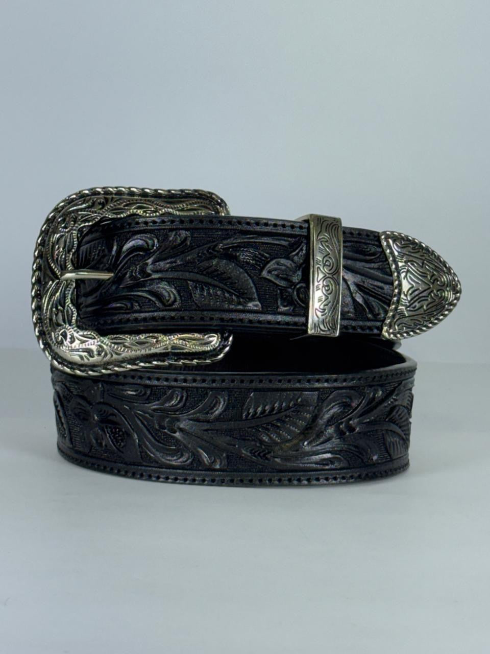 Cinturón cincelado floral negro 35