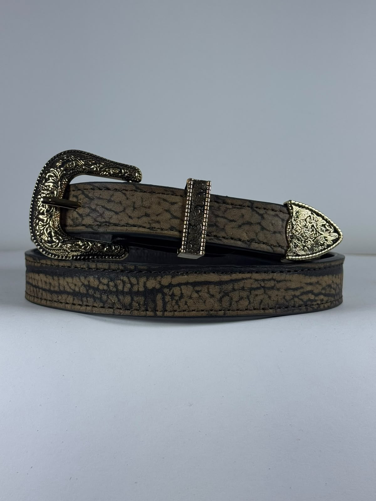CINTURÓN WESTERN CUELLO DE TORO 83