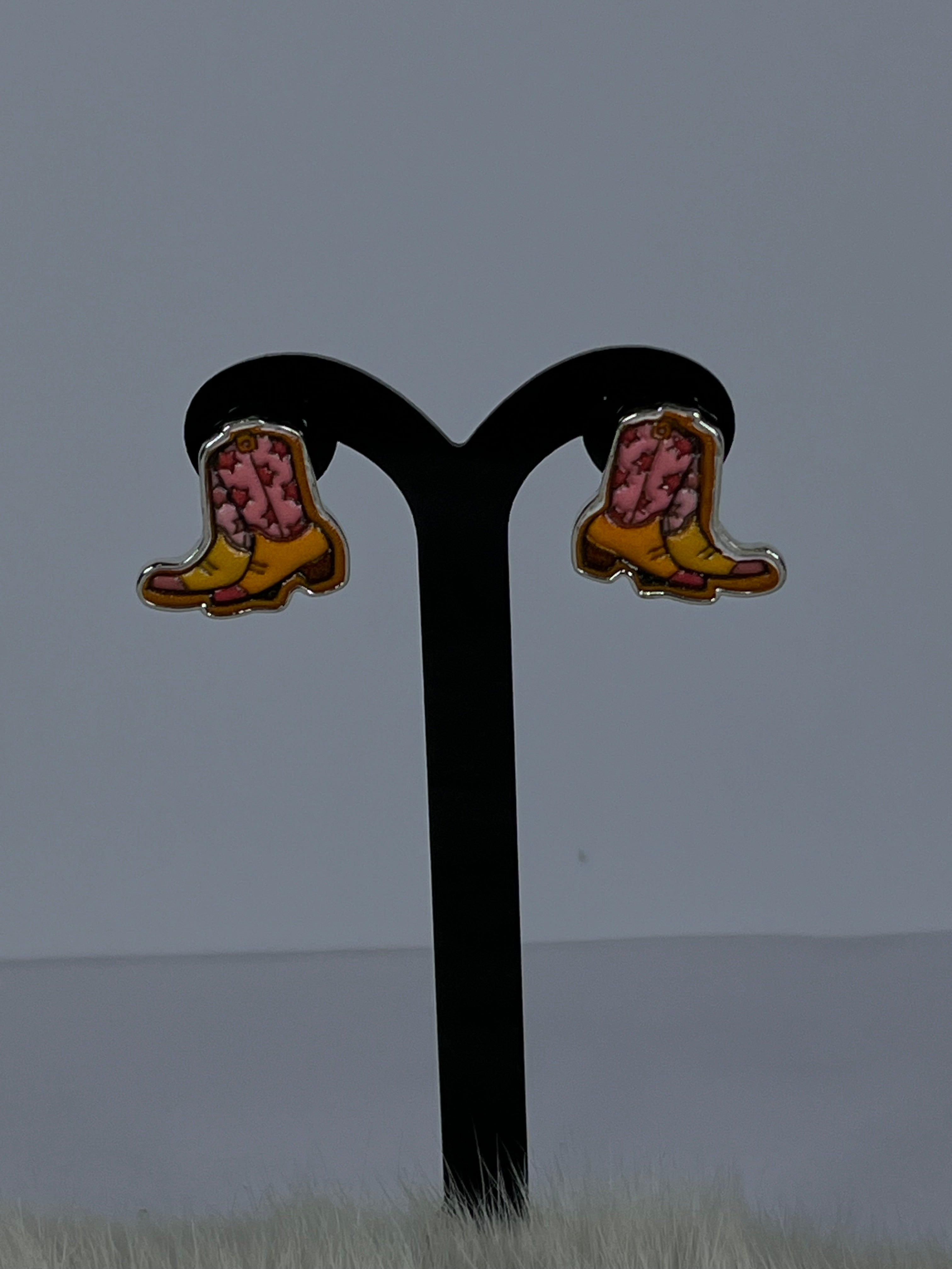 ARETES WESTERN 16