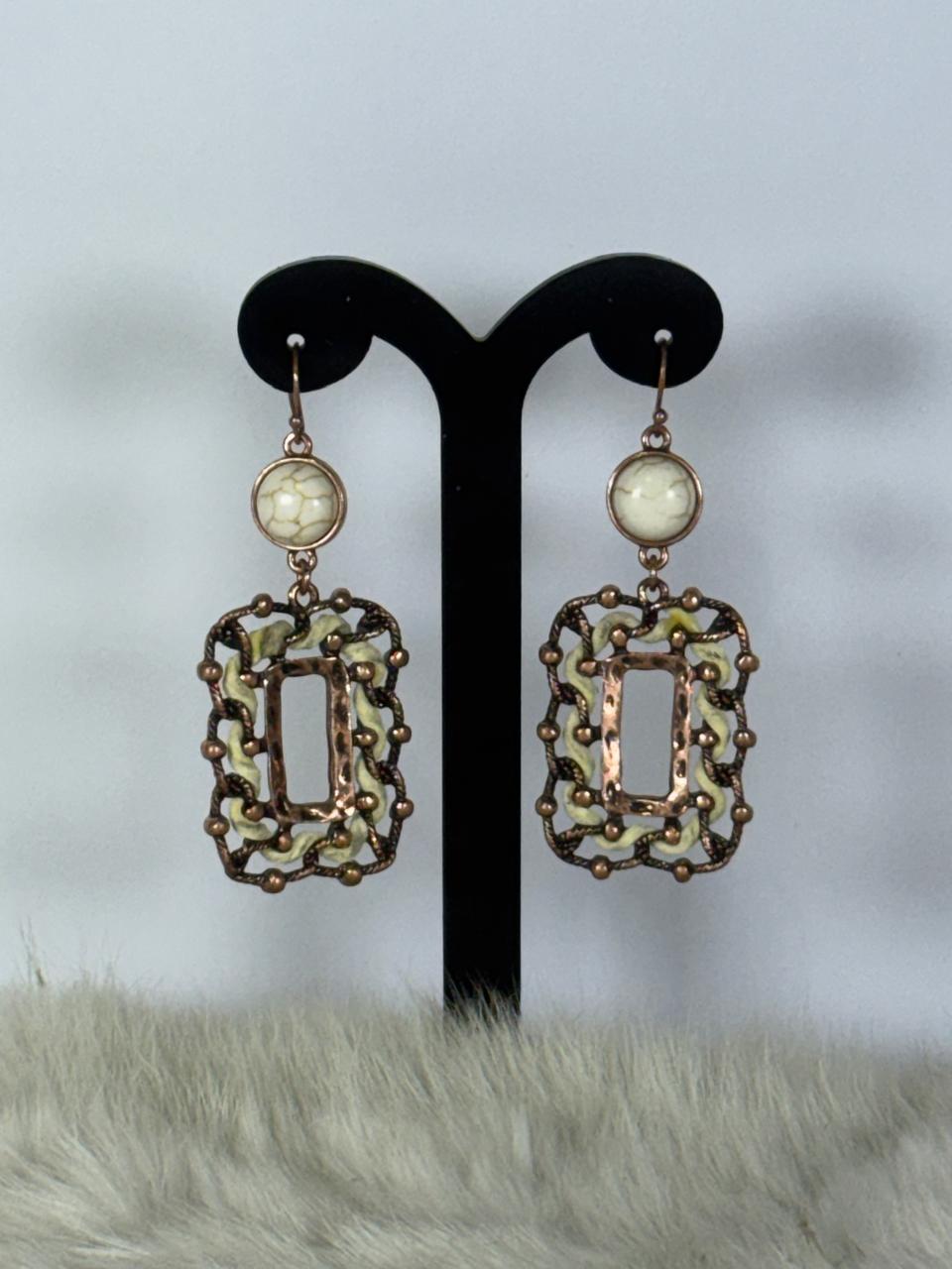 ARETES WESTERN 32