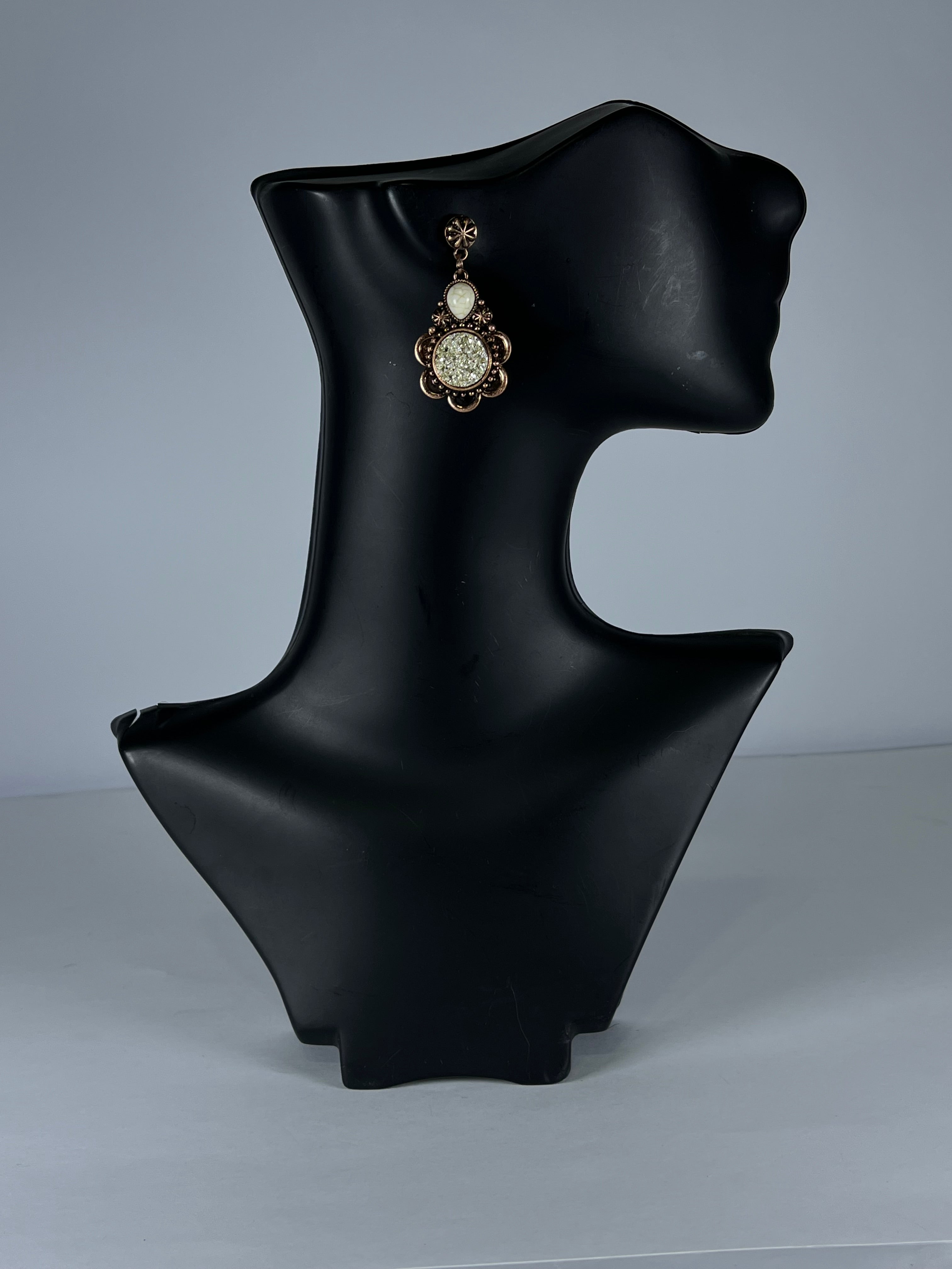 ARETES WESTERN 35