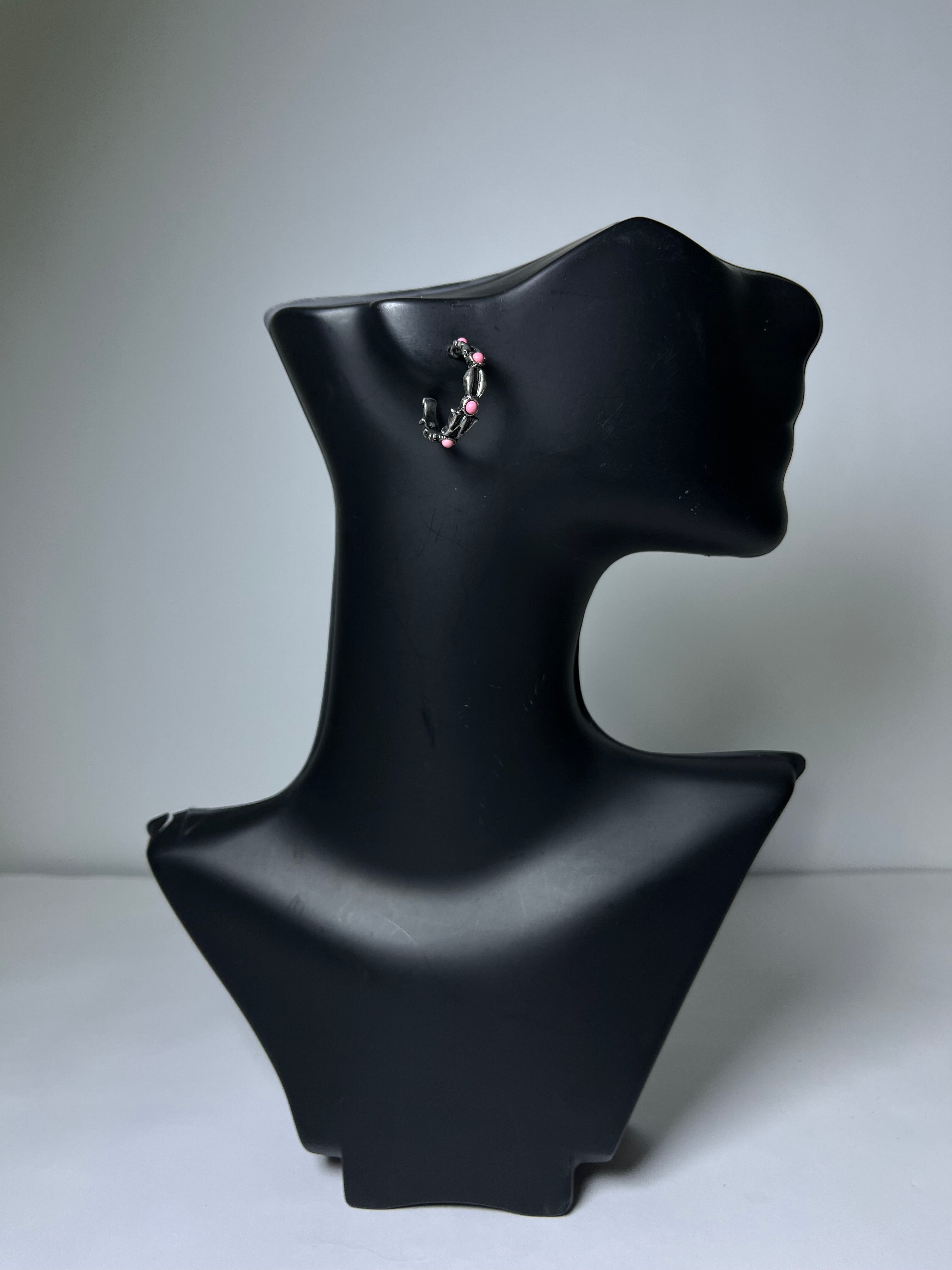 ARETES WESTERN 17