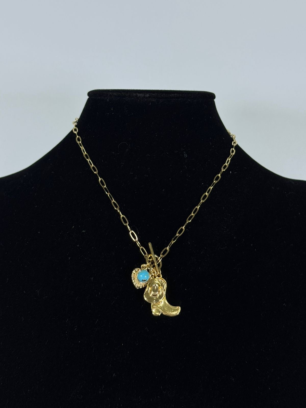 Collar dijes 17