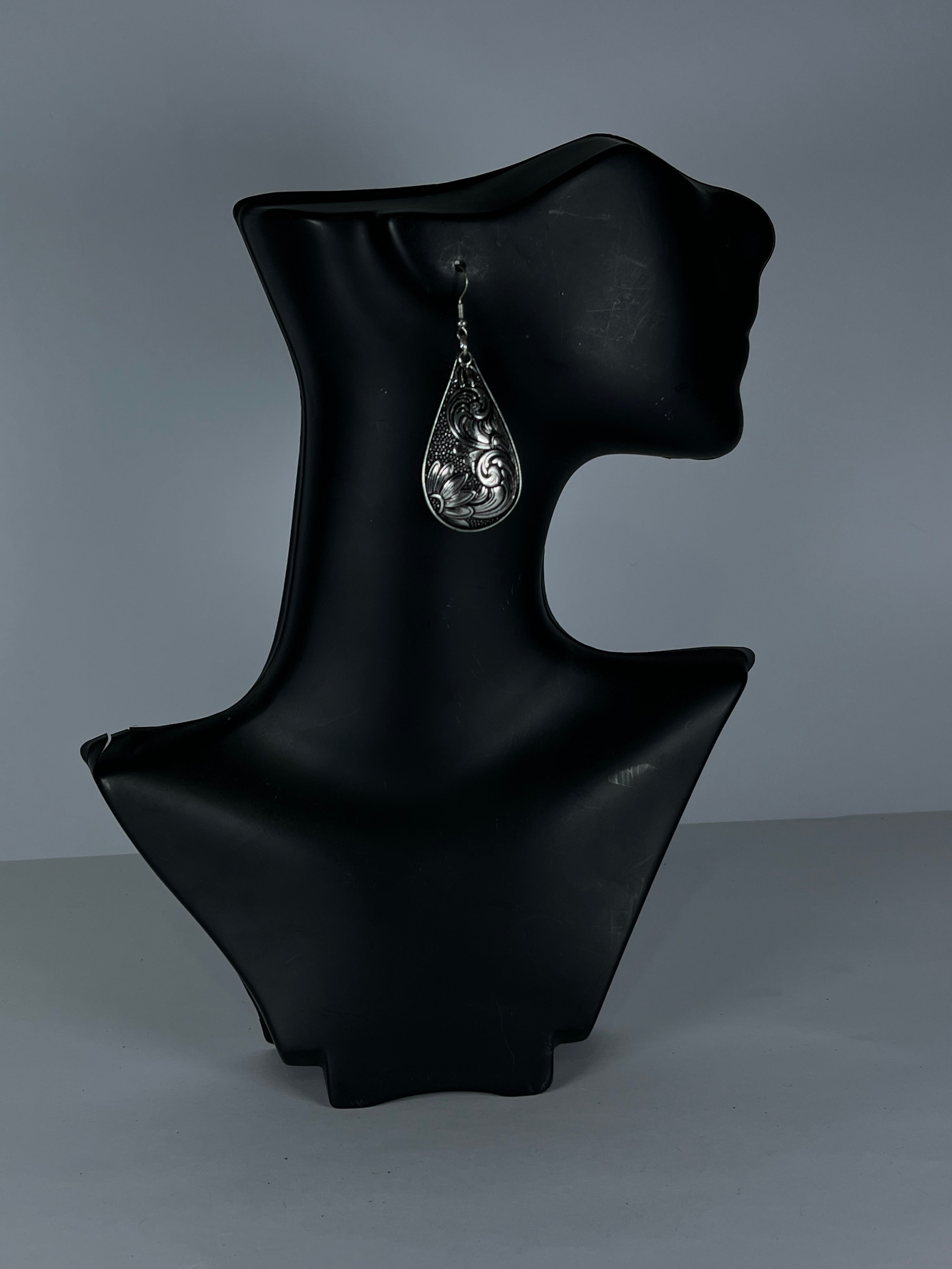 ARETES WESTERN 28