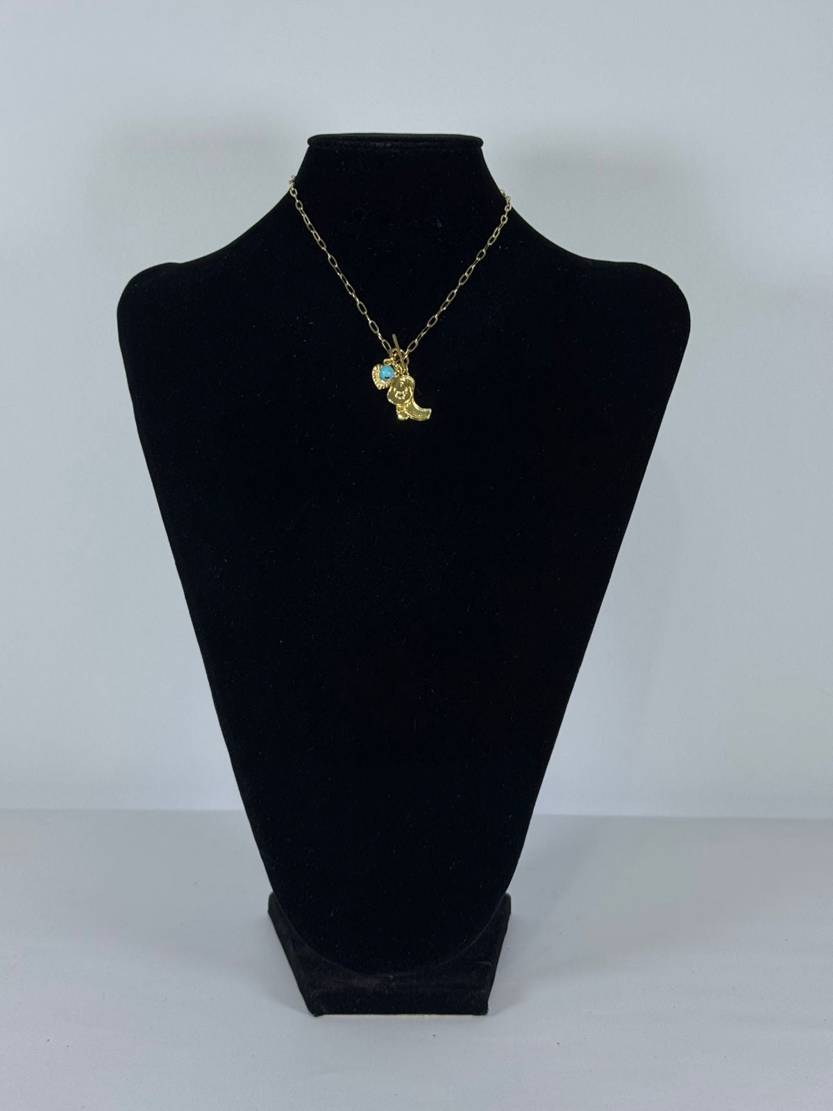 Collar dijes 17