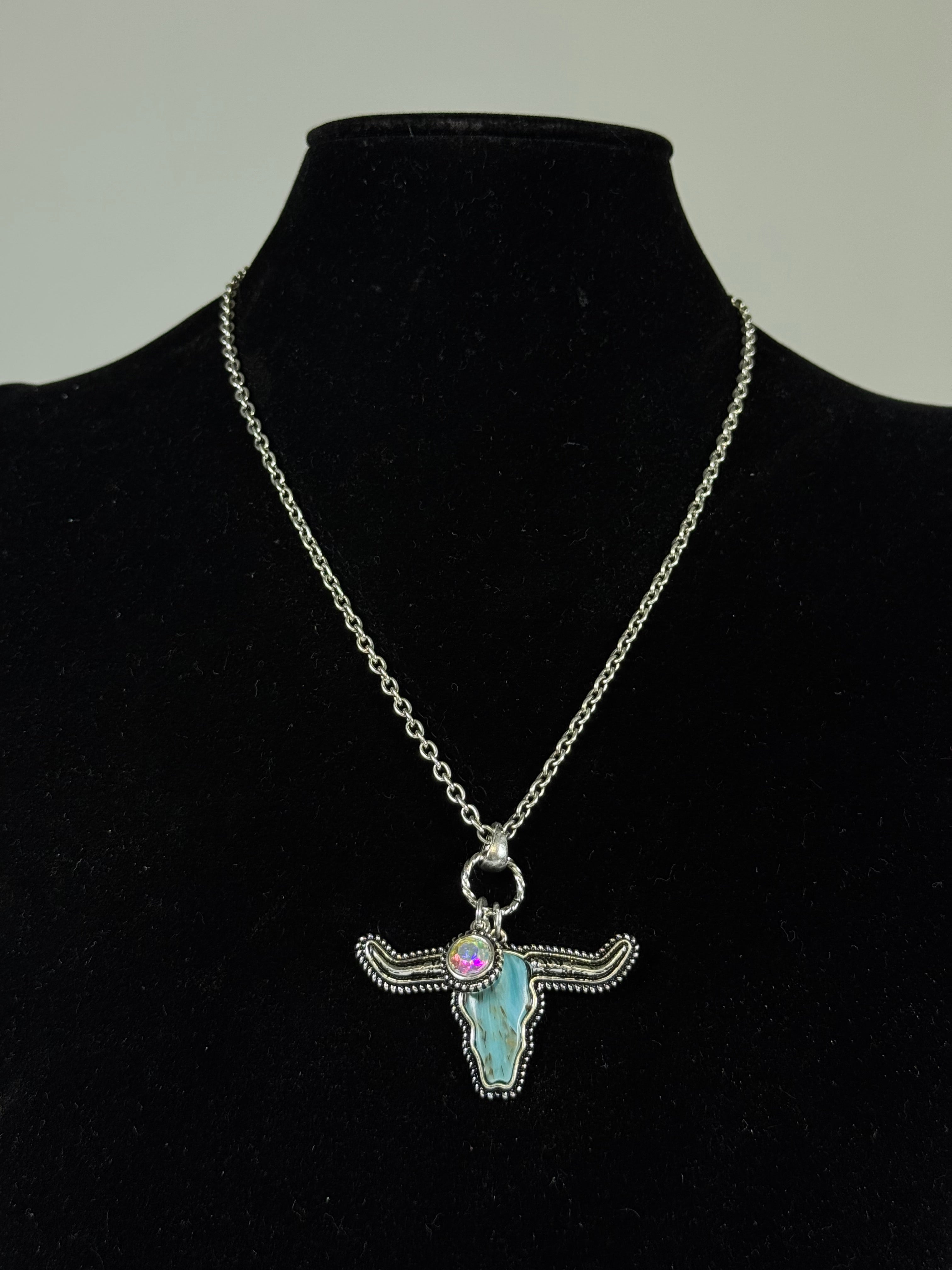 Collar gargantilla toro