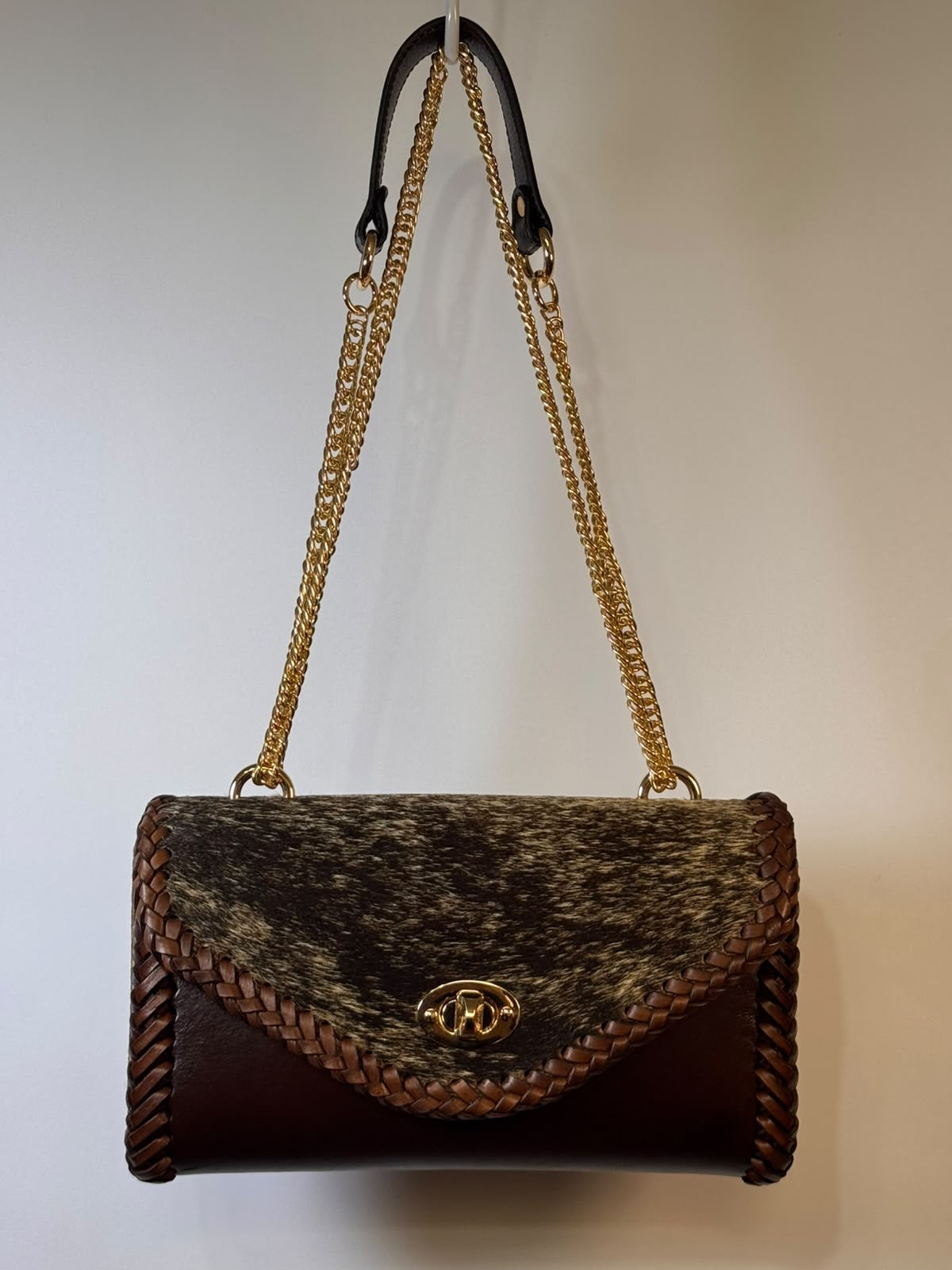 BOLSO ITZEL BARCINA GOLD 40