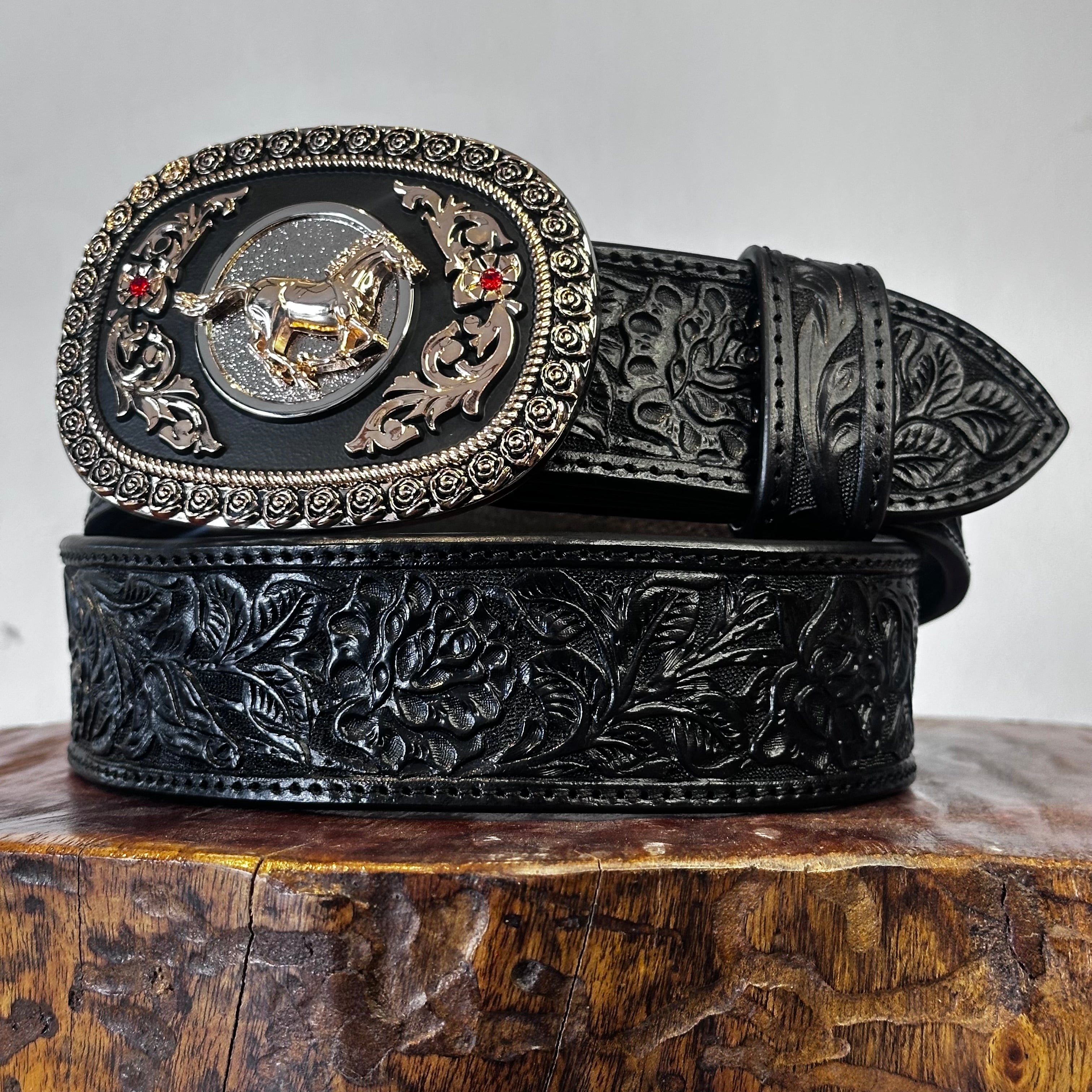 Cinturón Vaquero cincelado 1