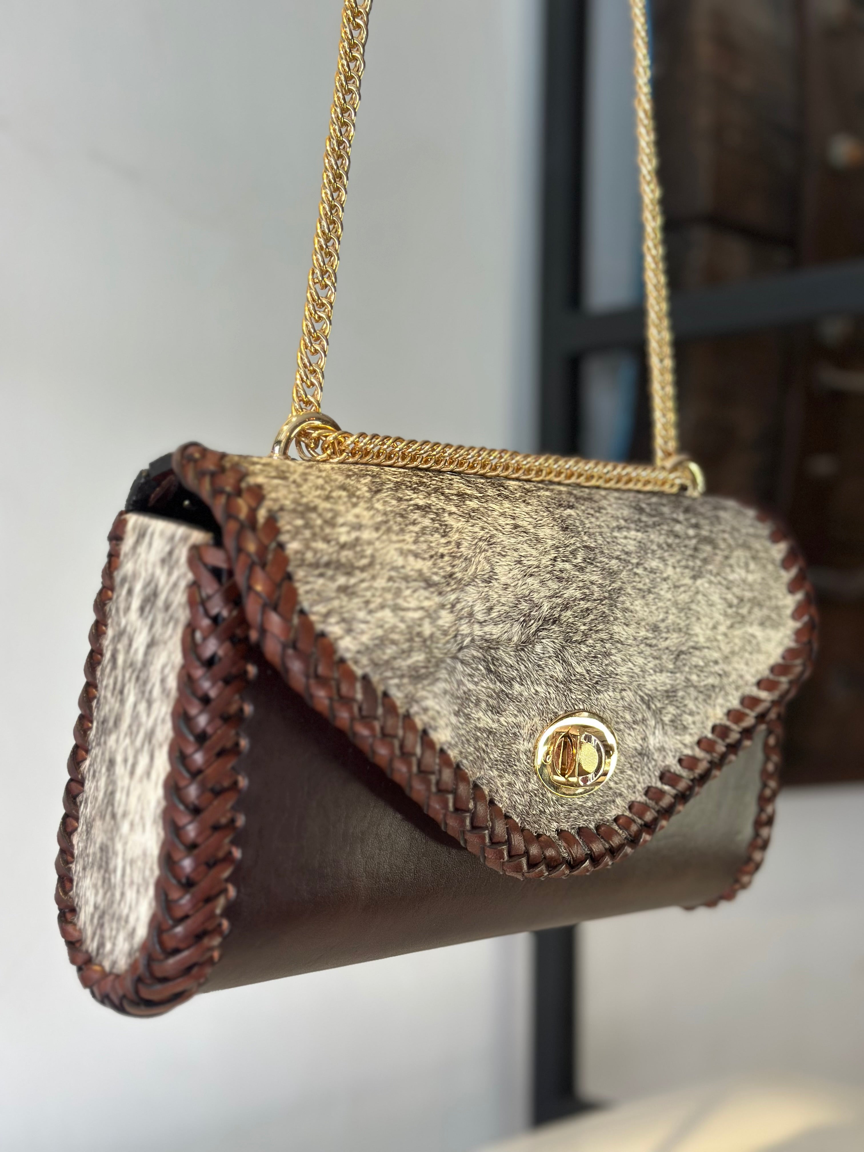 BOLSO ITZEL BARCINA GOLD