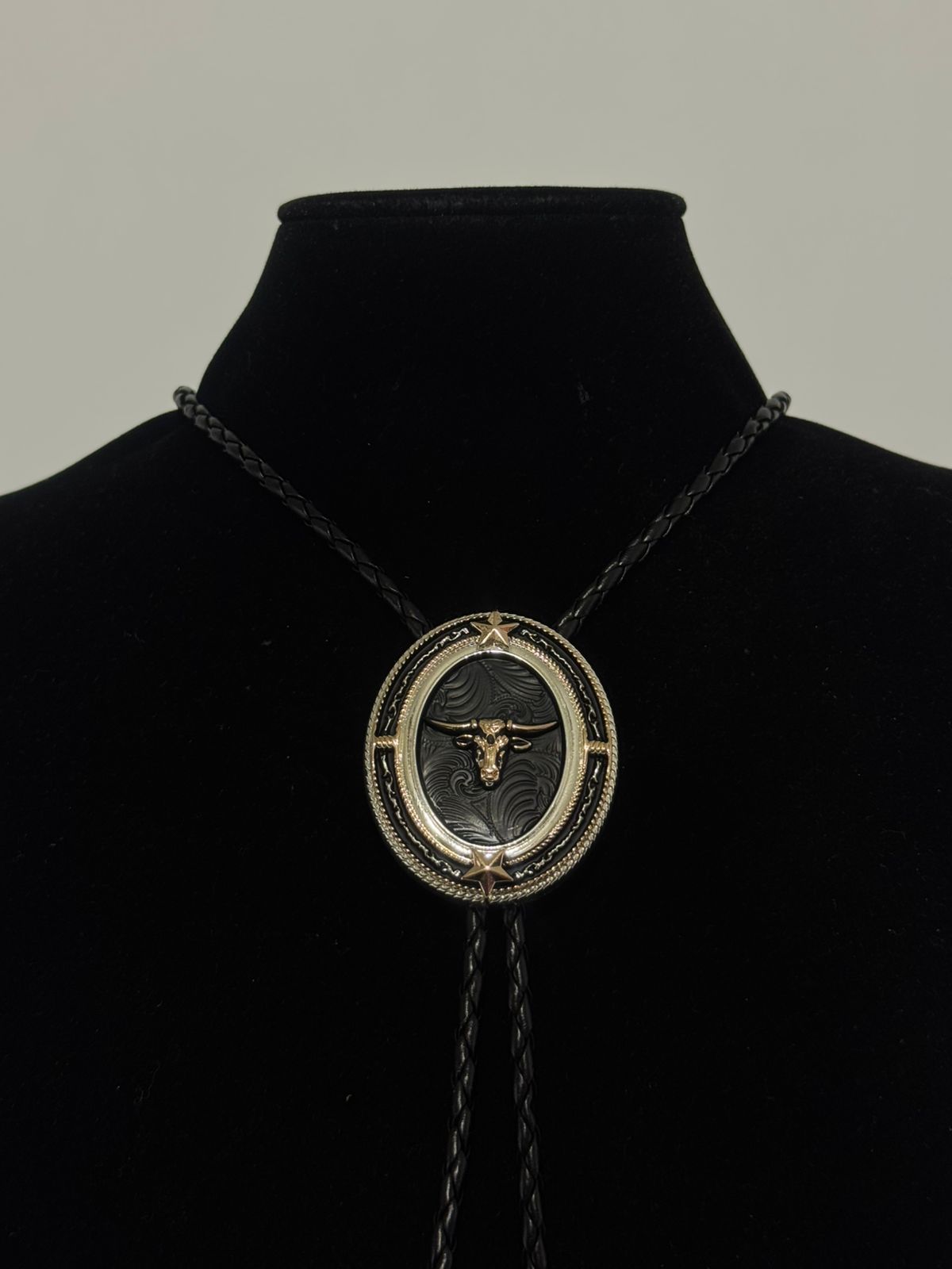 CORBATIN LUXURY NEGRO CABEZA TORO GALOPE 14