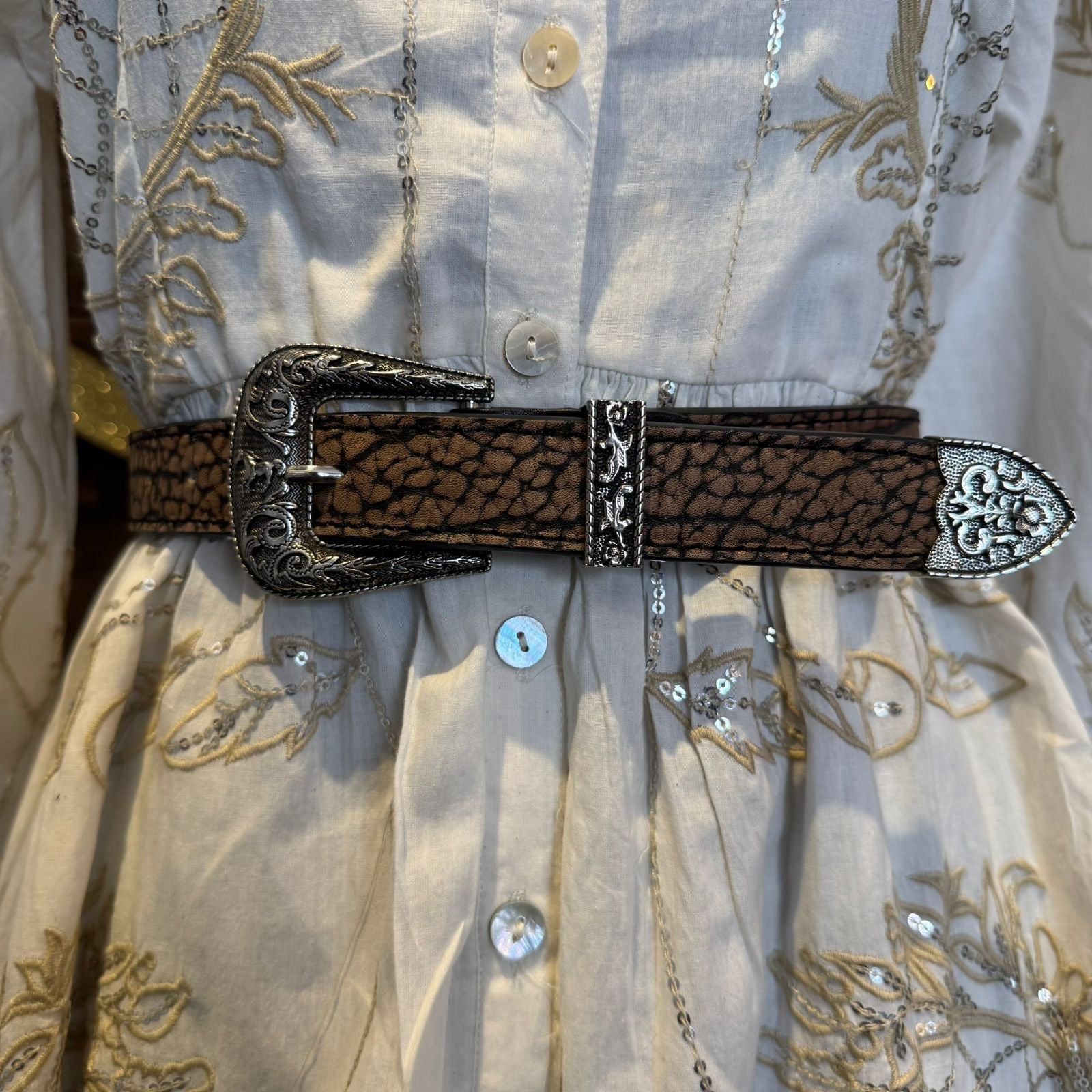 CINTURÓN WESTERN CUELLO DE TORO 9