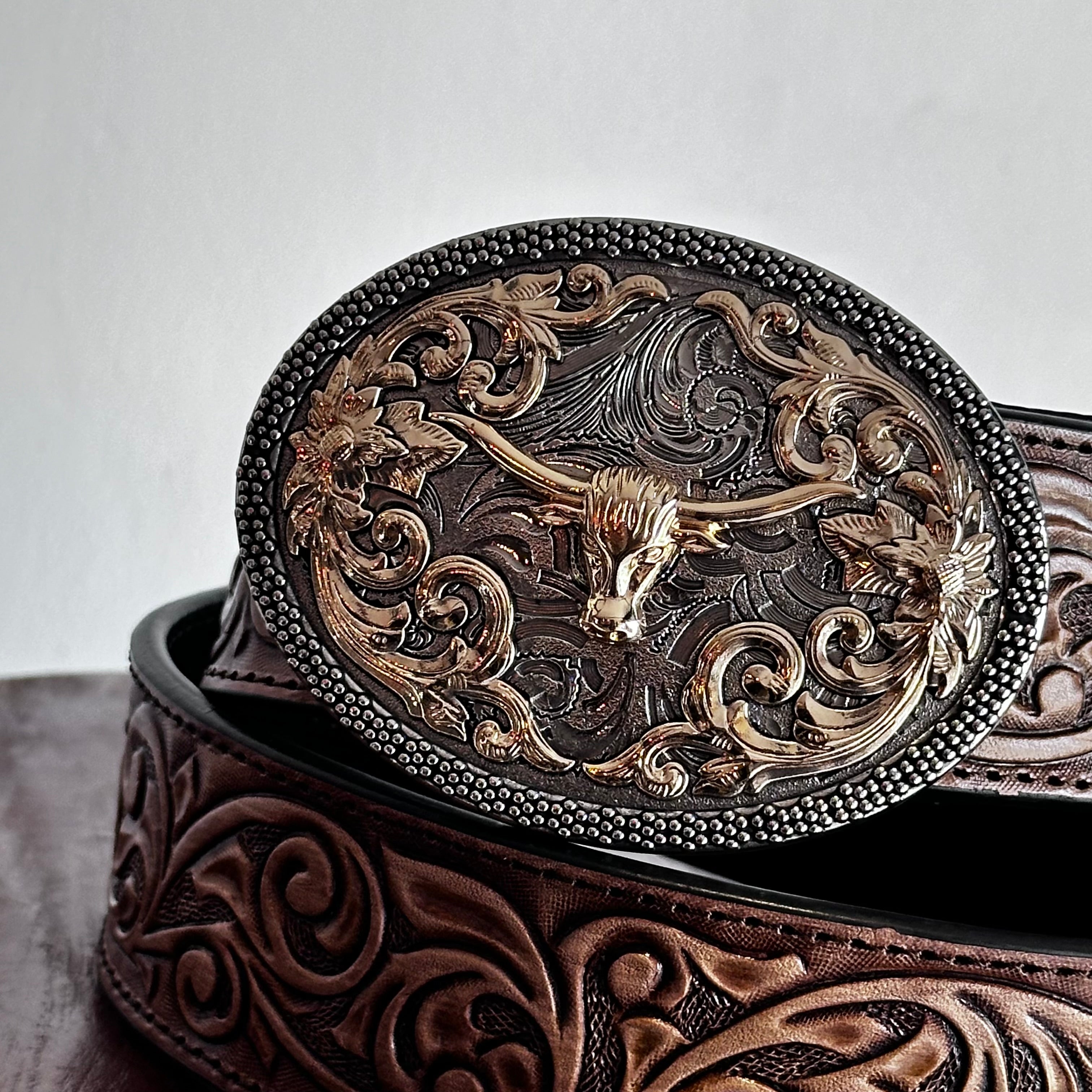 Cinturón Vaquero cincelado 8